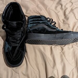 Size 10.5 Velvet Green Vans